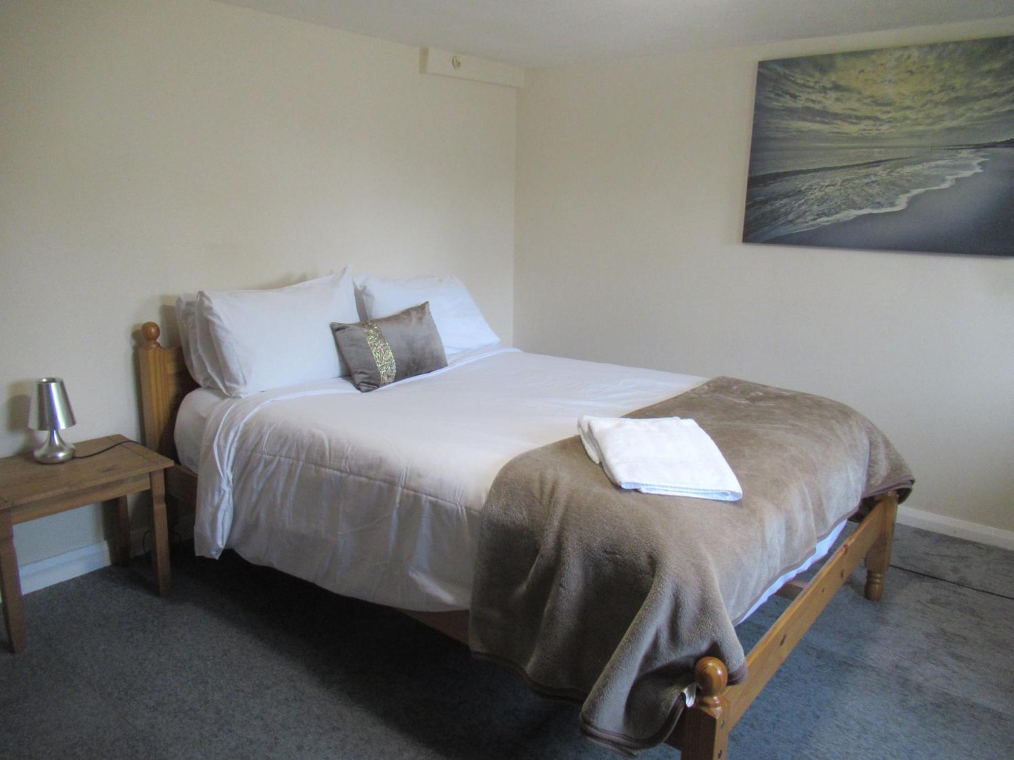 Captain Howey Hotel Ню Ромни Екстериор снимка